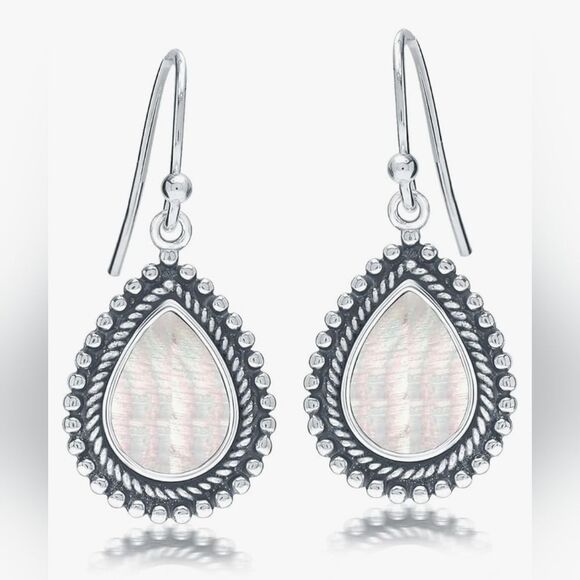 🔥⏭️NWOT Sterling Silver Mother of Pearl Dangling Drop Earrings - Picture 2 of 16